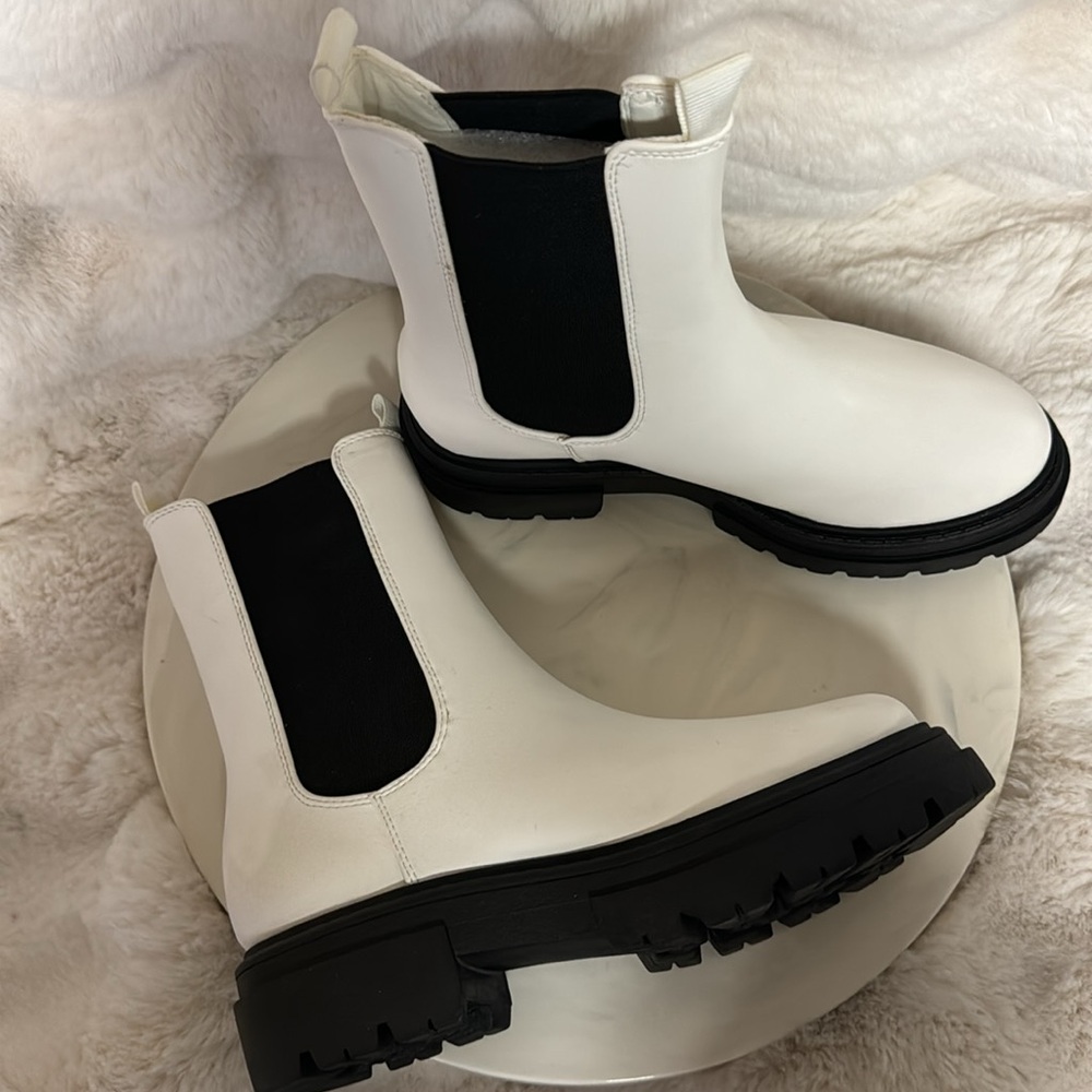 TODAY ONLY! FLASH SALE! Brand New White Combat boots